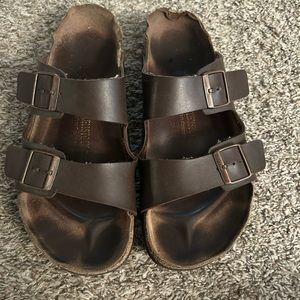 Men’s Brown Leather Arizona Birkenstocks